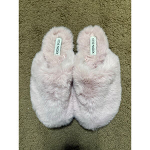 Women's Steve Madden Pink Faux Fur Slippers Size 9